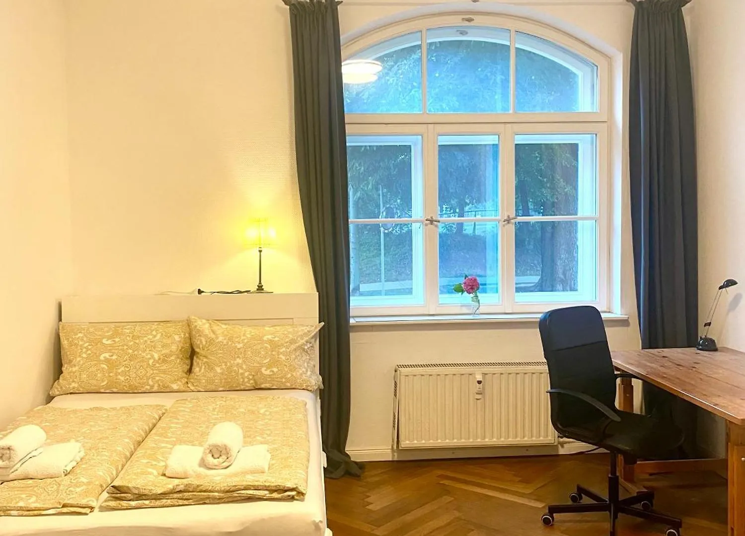 Zimmer In Der Maxvorstadt Mit Gemeinschaftsbad Munique